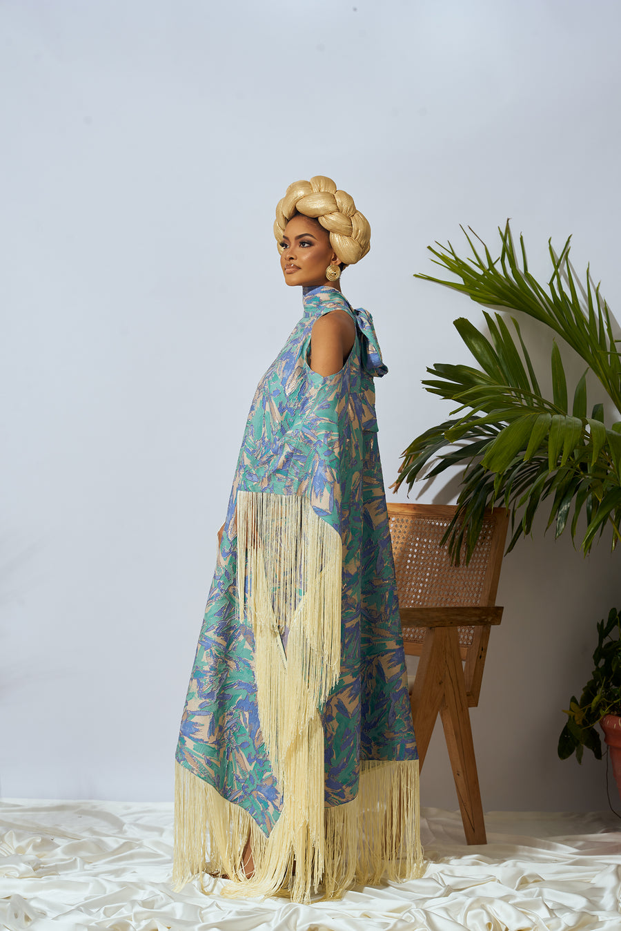 AMAYA COLD SHOULDER KAFTAN JACQUARD